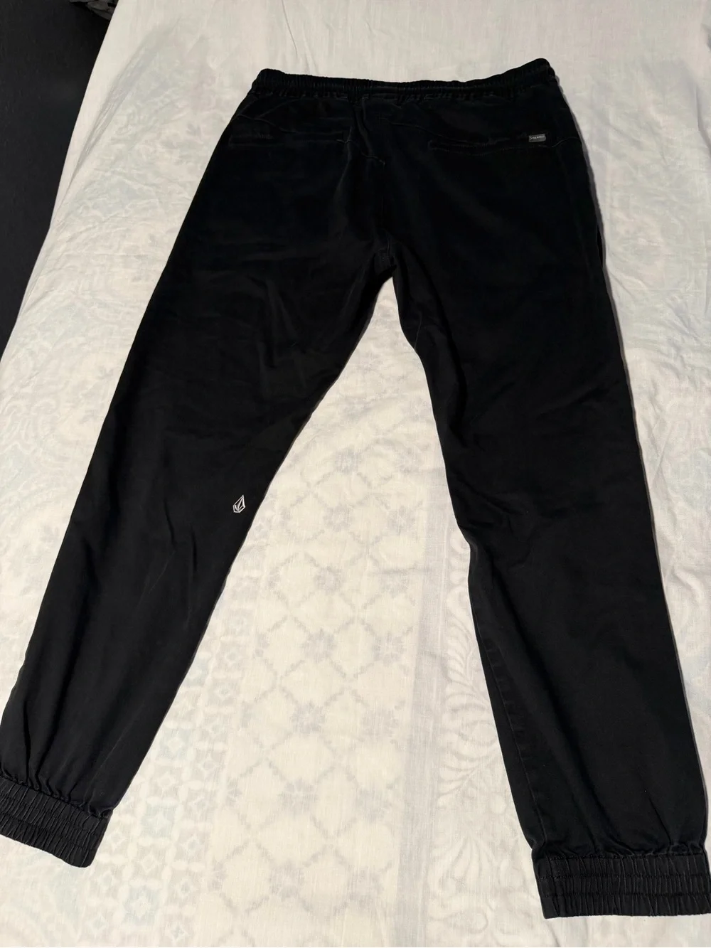 Volcom Men's Jogger Pants Black Size S Elastic Waist.